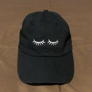 NEW w/ tags-lashes hat with adjustable strap